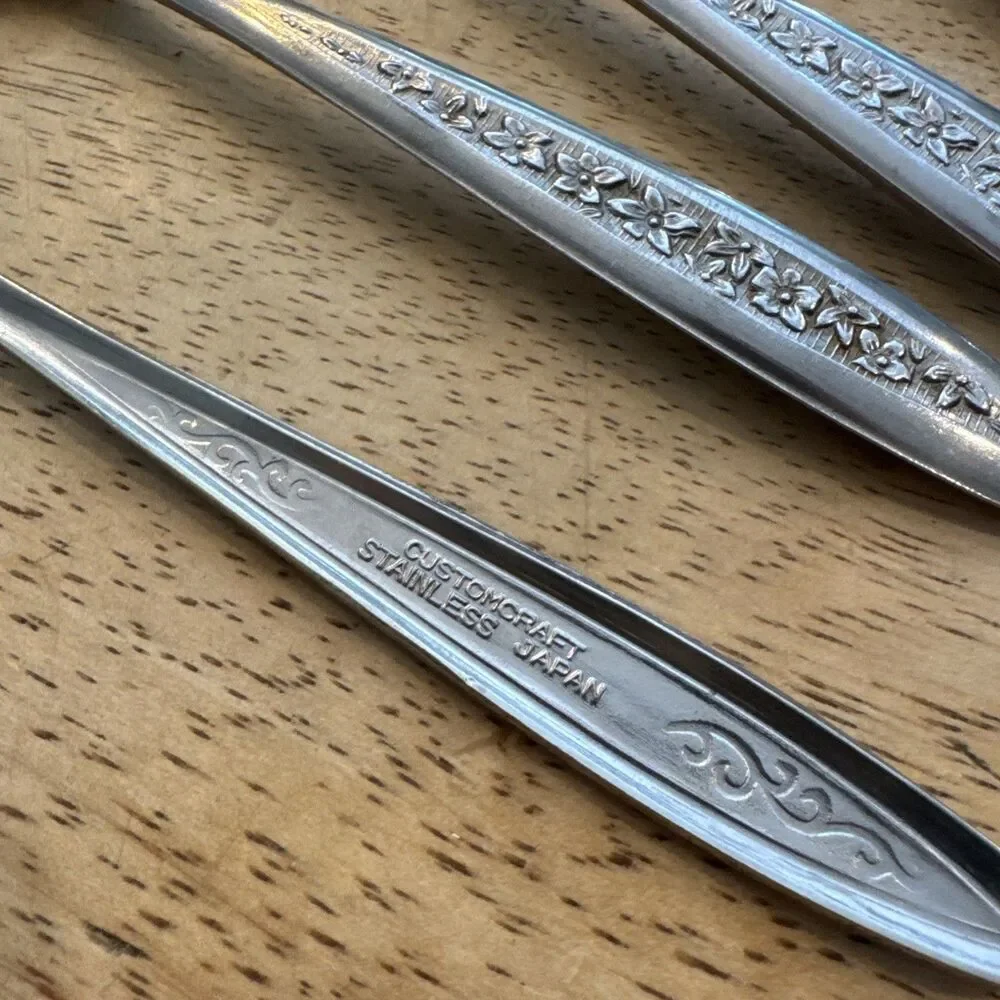 Customcraft Stainless PETAL LANE / CUS5 pattern MCM vintage Spoons And Forks